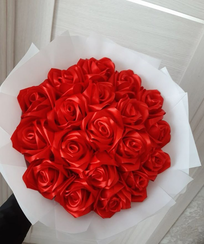 دسته گل رز مصنوعی گل ولنتاین گل خواستگاری