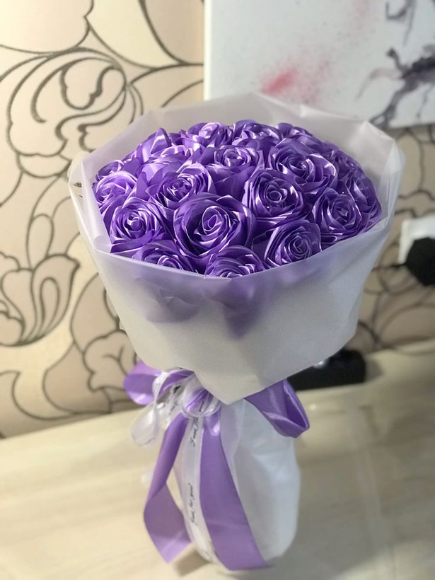 دسته گل رز روبانی مصنوعی ۲۰شاخه گل خواستگاری دسته گل رز مصنوعی