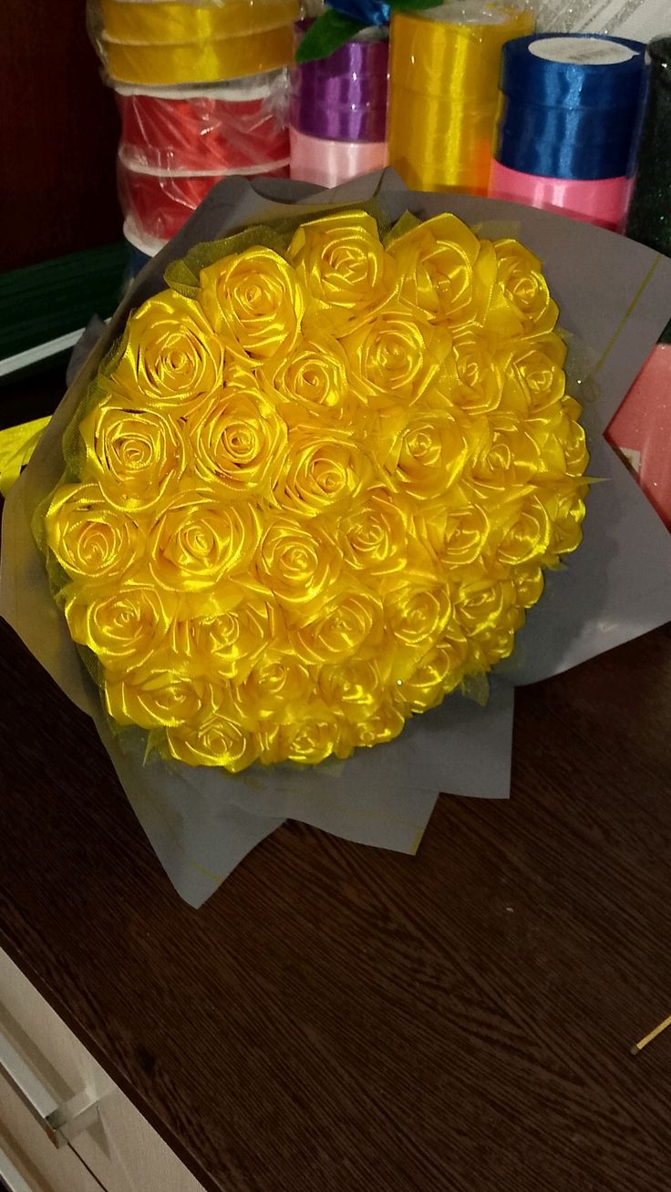 دسته گل رز روبانی مصنوعی ۱۰شاخه دسته گل ولنتاین گل خواستگاری