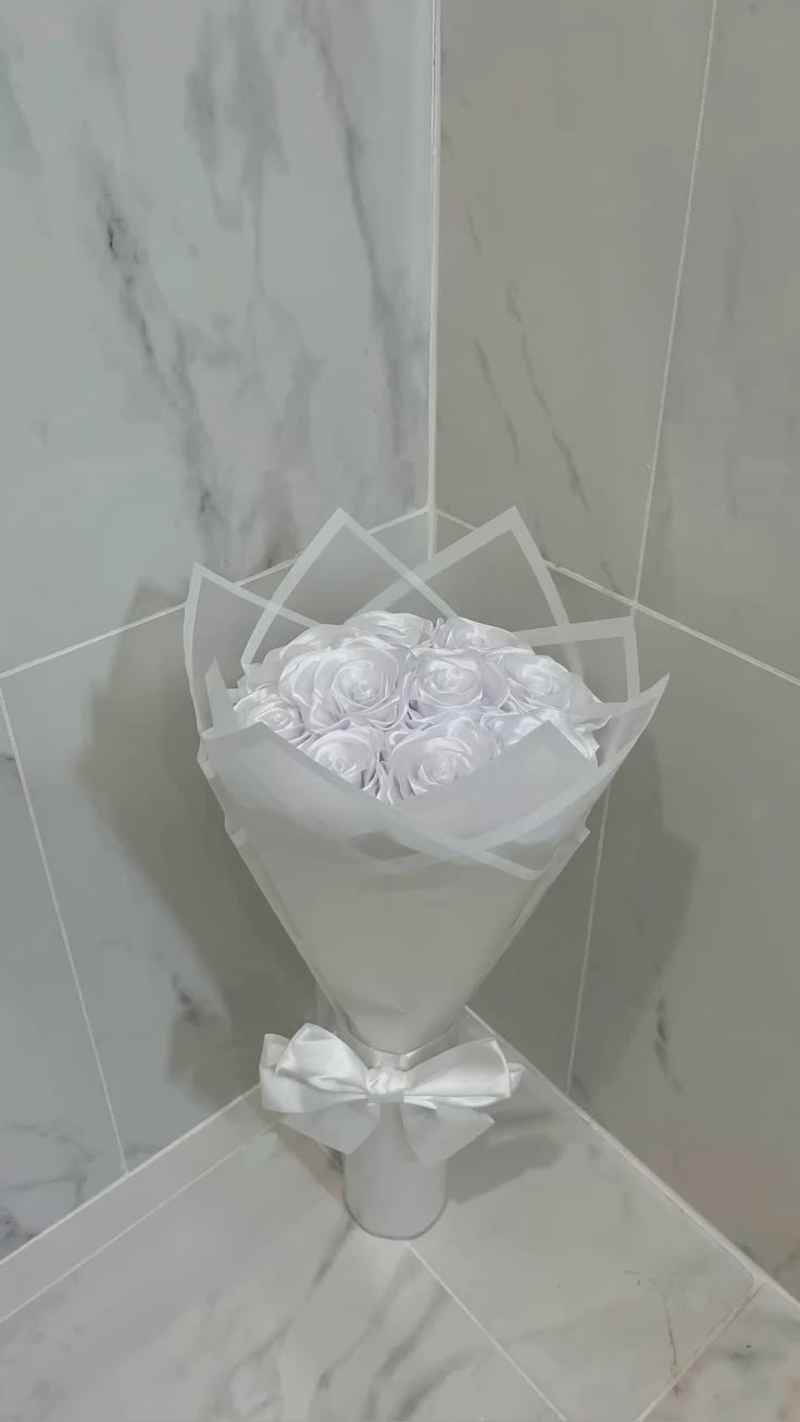 دسته گل رز روبانی مصنوعی 10شاخه گل خواستگاری گل ولنتاین
