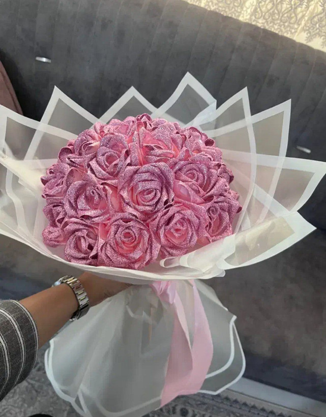 دسته گل رز مصنوعی ۱۸شاخه اکلیلی دسته گل خواستگاری گل ولنتاین